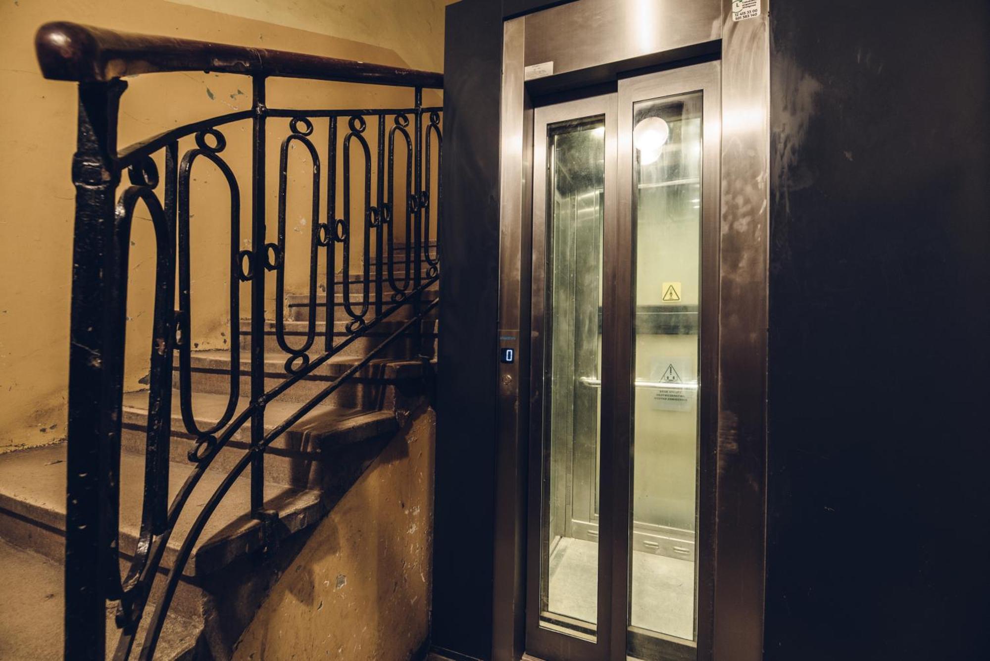 Apartment Quiet Luxury On Florianska *